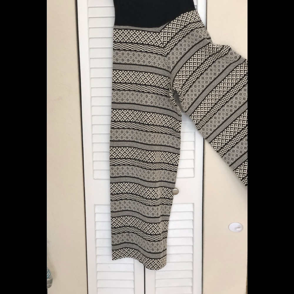 Wide leg pants